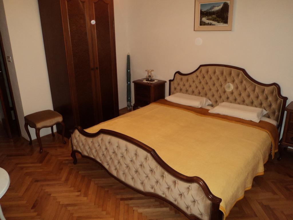 Apartments Racetin Marina Phòng bức ảnh