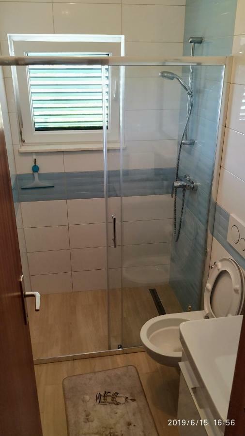 Apartments Racetin Marina Ngoại thất bức ảnh